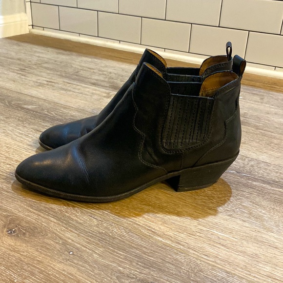 Bass Western Chelsea Boot - Picture 5 of 6